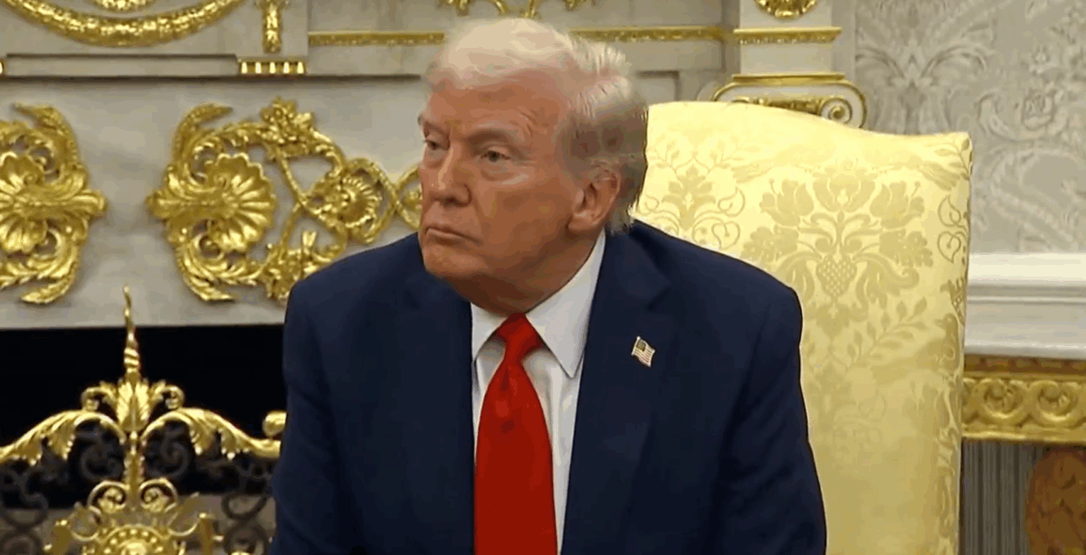 Conflict istoric la granița Thailandei și Cambodgiei. Armistițiu posibil după intervenția lui Trump