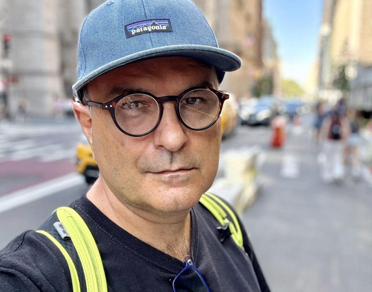 A ajuns la fundul cardului sau cum a descoperit Lucian Mândruță conspirația mileniului!