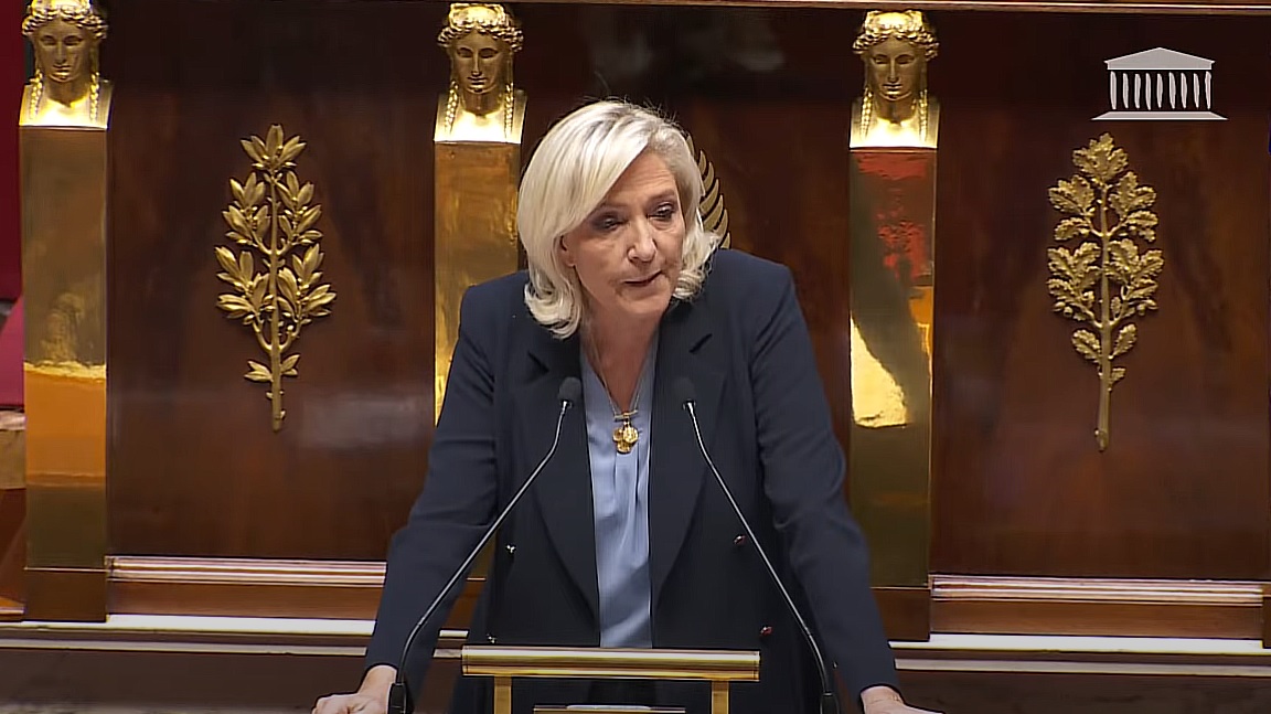 Parchetul francez cere patru ani cu suspendare pentru Marine Le Pen, în dosarul angajărilor fictive