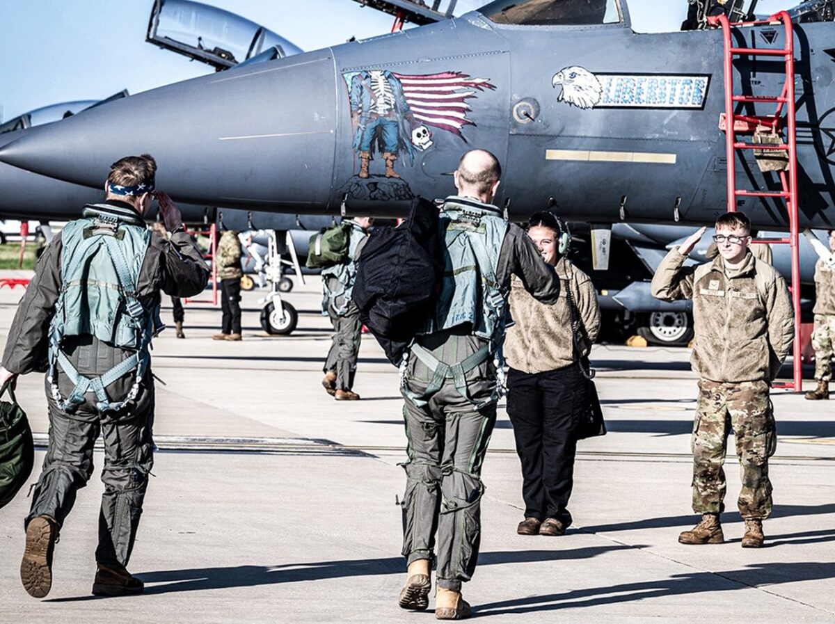 NATO desfășoară un amplu exercițiu nuclear în Europa. Vor participa 2.000 de militari