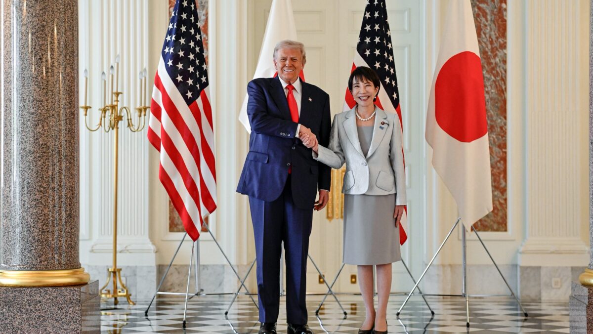 Trump, servit în Japonia cu un preparat pe bază de carne de vită și orez din Statele Unite