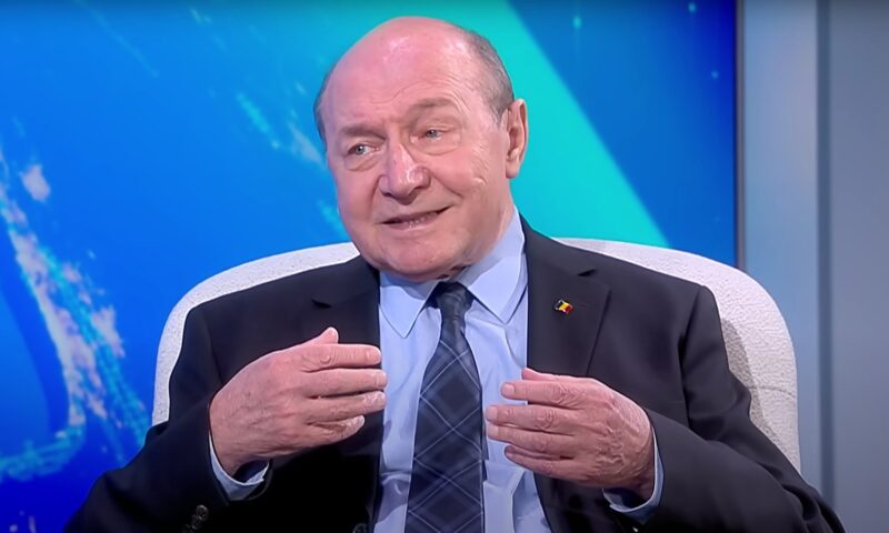 Traian Băsescu îl demolează pe Nicușor Dan: „Nu lași țara 4 luni fără guvern, între dansul miresei și plata darului”
