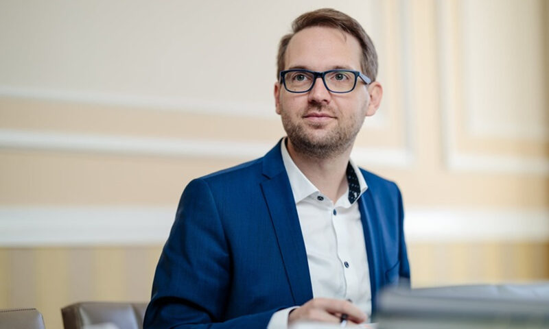 Dominic Fritz, despre presupusa misiune de spion în România. Cum explică intrarea în politică