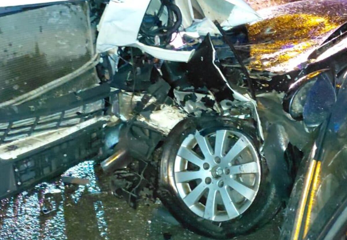 Accident în Câmpia Turzii. Opt persoane au fost transportate de urgență la spital