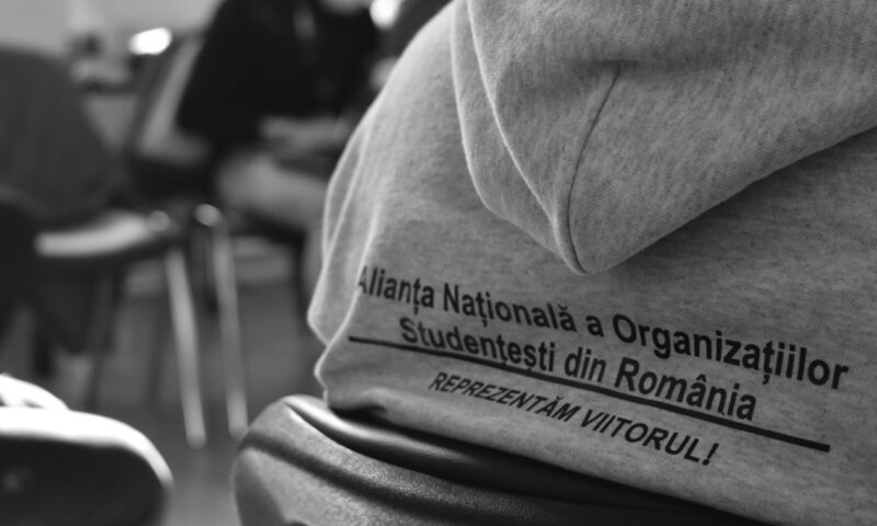 ANOSR acuză o implementare lentă a noilor reglementări privind hărțuire sau discriminarea