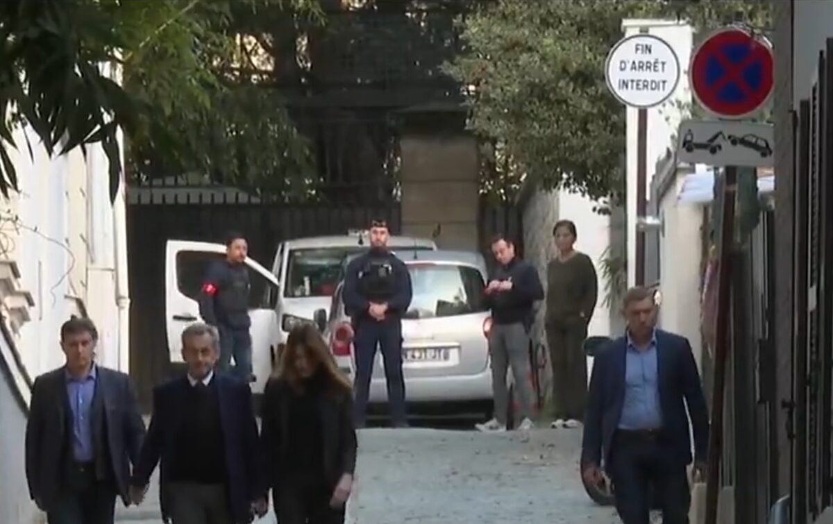 Sarkozy, condiții de securitate intense în închisoare. Doi agenți îl supraveghează din celula vecină