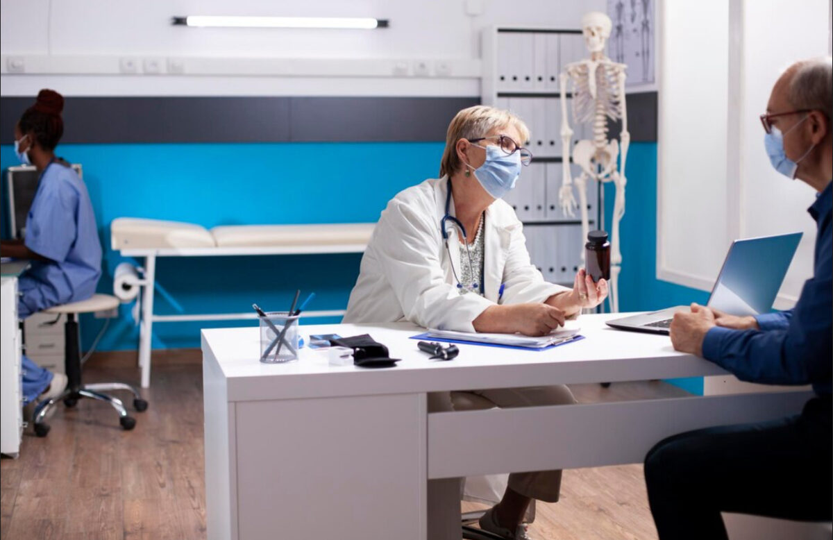 Schimbări legate de promovarea serviciilor medicale. Ce practici vor fi interzise din 2026