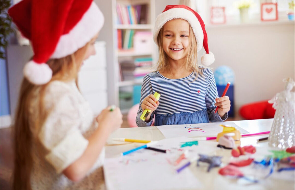 Calendarul vacanțelor pe care le mai au elevii până la finalul anului școlar. Perioada sărbătorilor de iarnă, cea mai așteptată