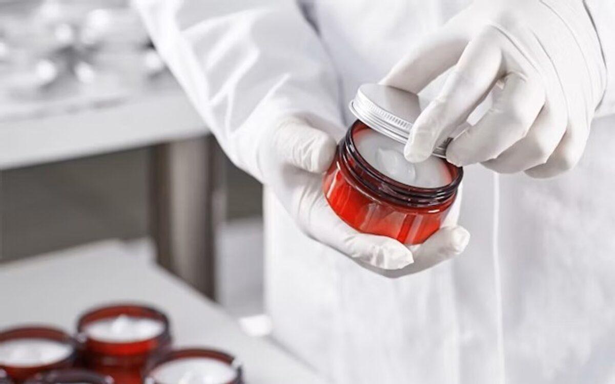 Produse cosmetice rusești, retrase de pe piața Republicii Moldova. Conțin substanțe care pot afecta sănătatea