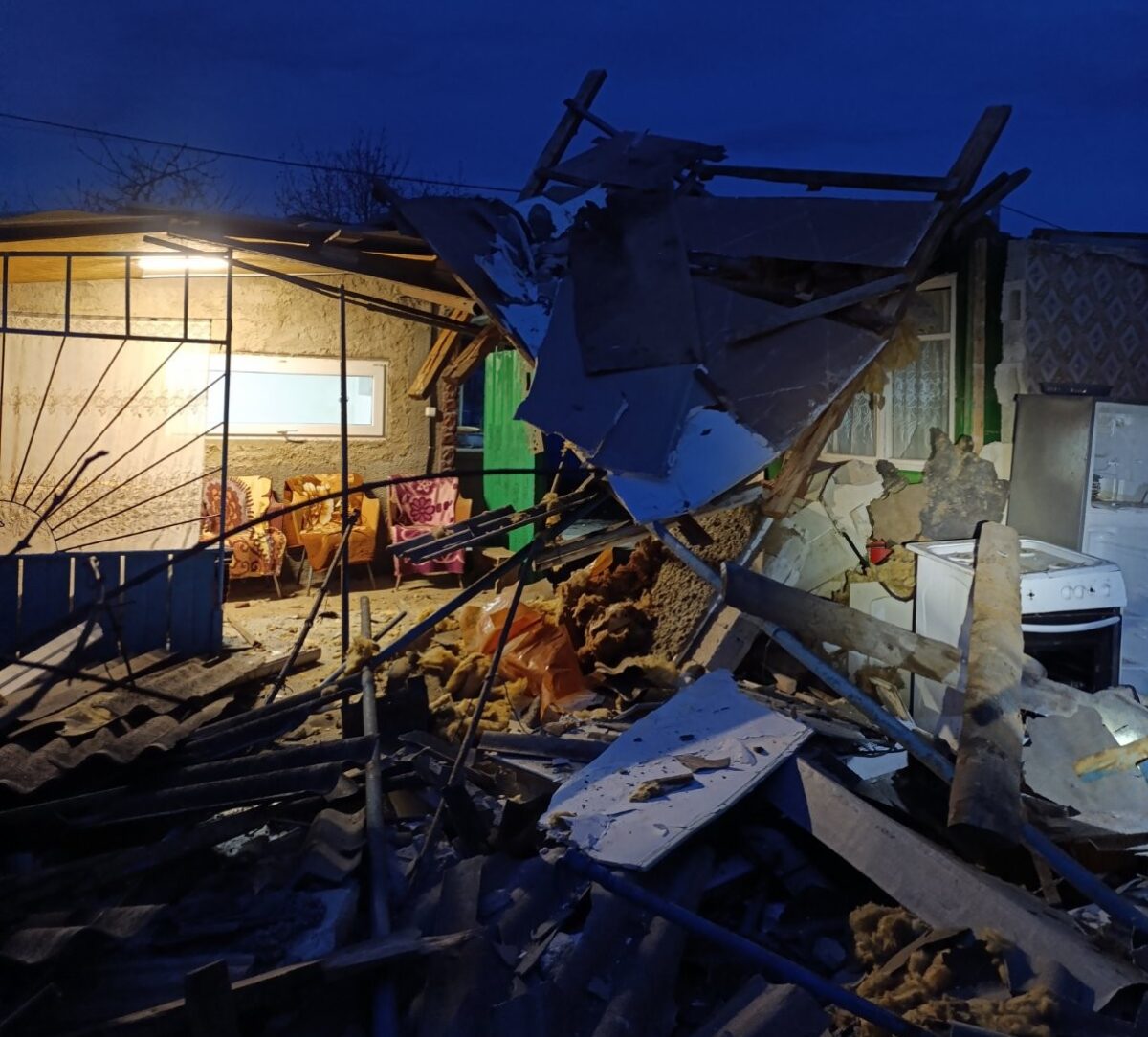 Butelia de gaz care a distrus tot. Explozie puternică într-o gospodărie din Florești