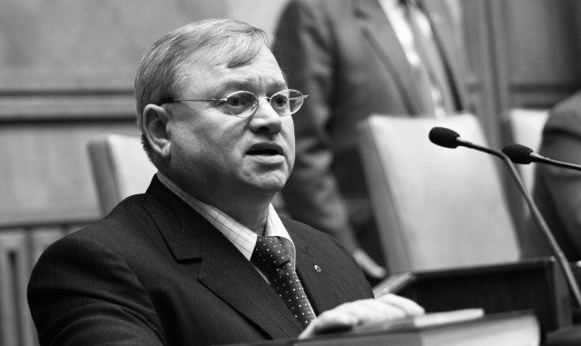 Ilie Ilașcu, eroul Basarabiei, condus pe ultimul drum la București. Republica Moldova în doliu național