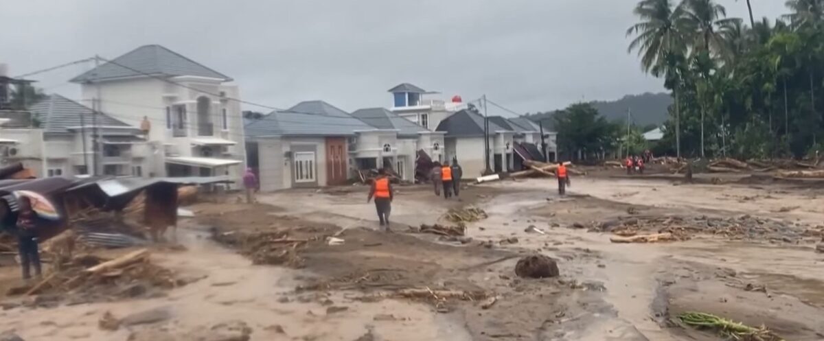 Asia de Sud-Est, lovită de ploi torențiale. Sute de oameni au murit în urma inundațiilor