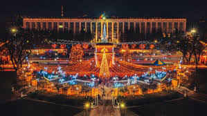 Trafic dat peste cap în Chișinău. Centrul Chișinăului se închide pentru inaugurarea Pomului de Crăciun