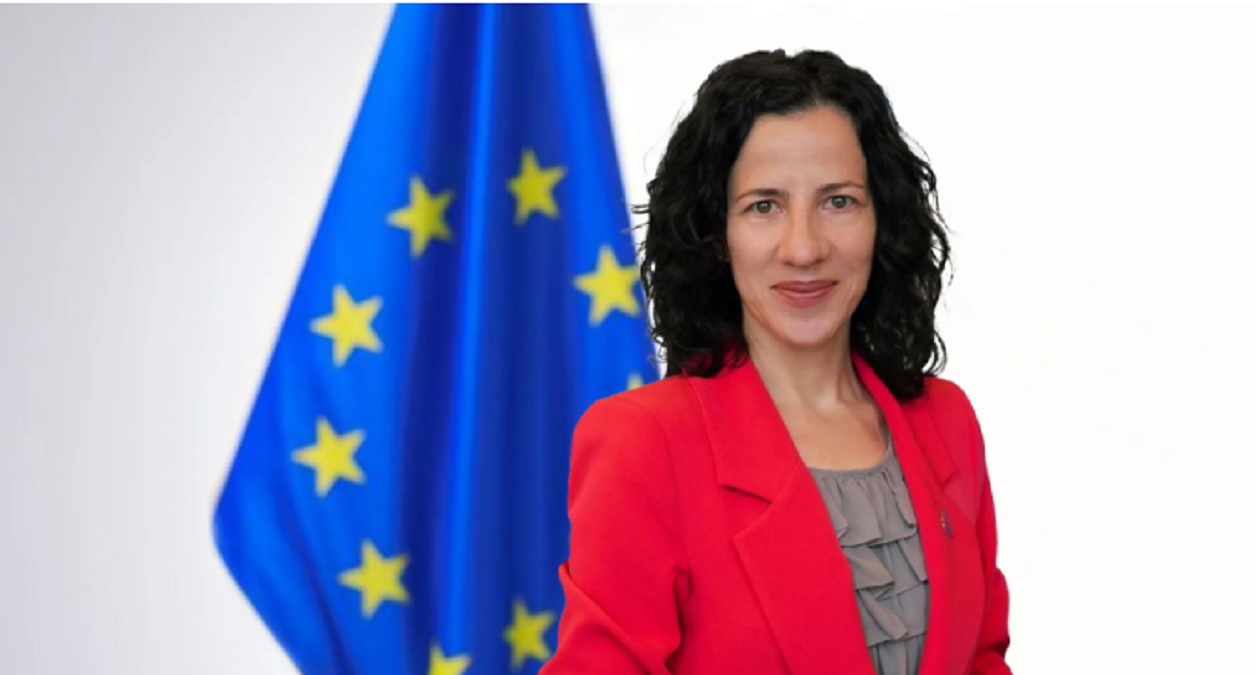 Programul Erasmus+ va avea un buget record, în 2026, anunță Roxana Mînzatu