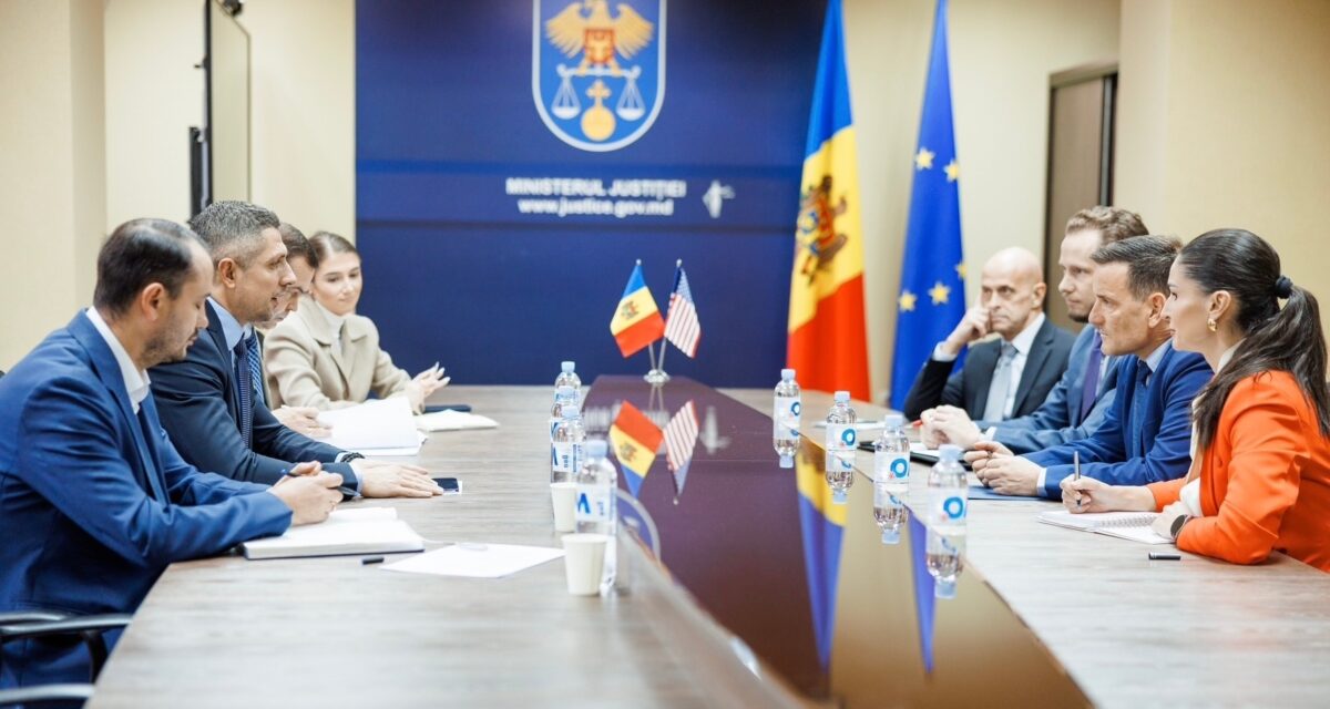 Washingtonul susține reformele în justiția de la Chișinău. Noi angajamente anunțate