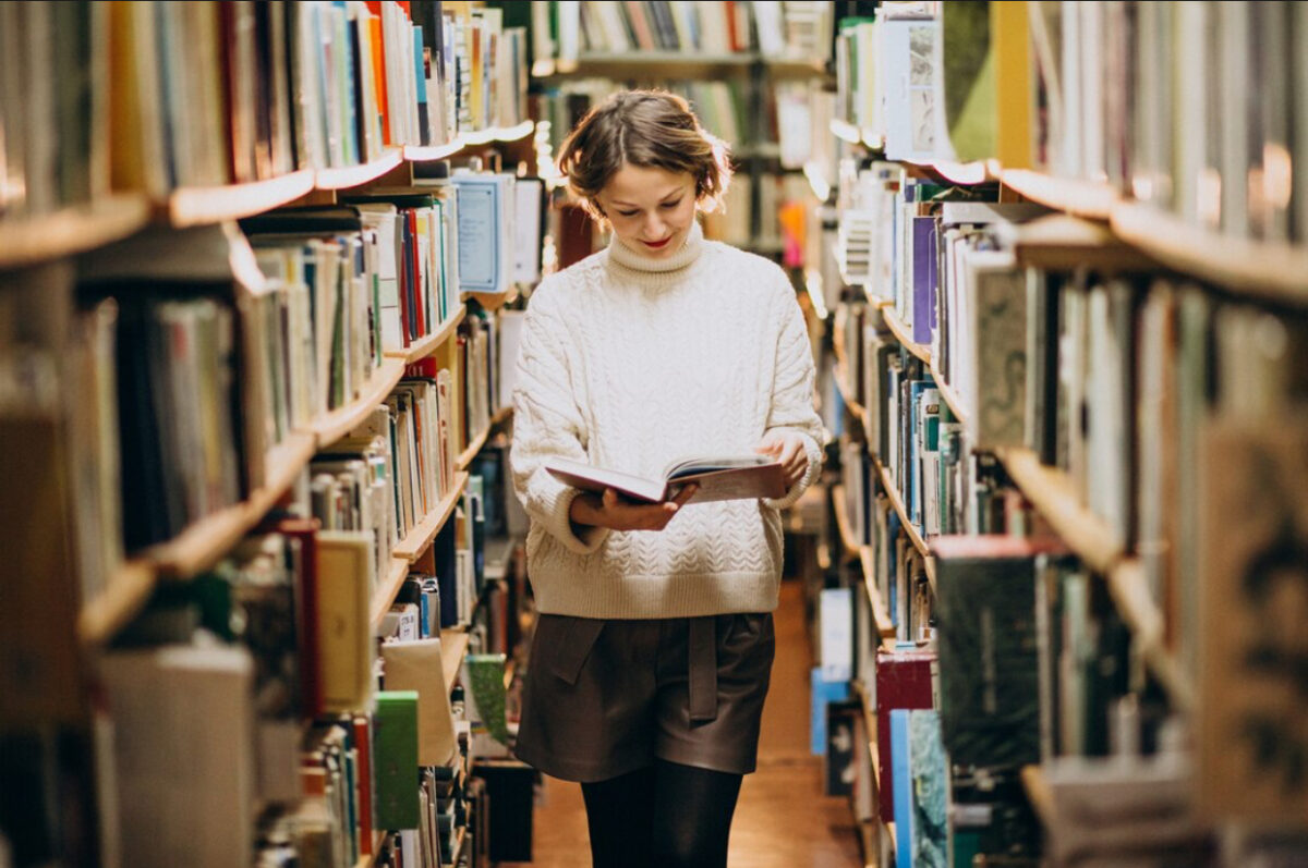 Bibliotecile comunale, pe cale de dispariție. Câte mai există în țară