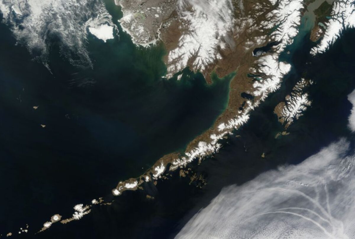 Cercul de Foc al Pacificului, inima instabilă a Planetei. În epicentrul celor mai periculoși vulcani