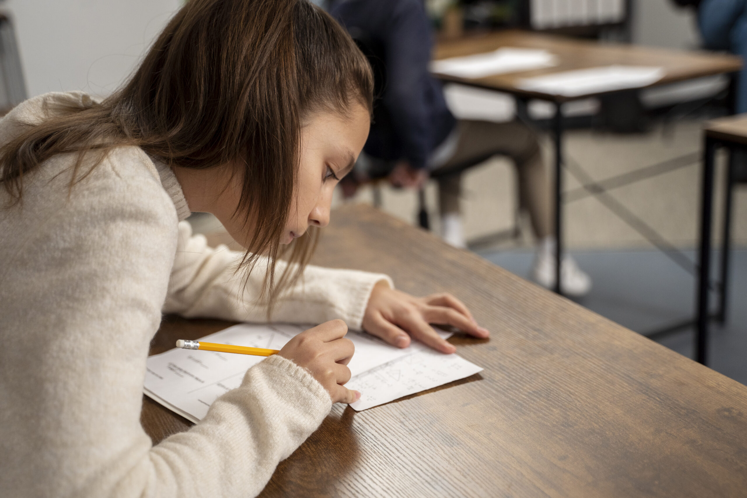 Noi norme de organizare pentru olimpiade. Elevii pot participa la o clasă superioară celei în care sunt înscriși