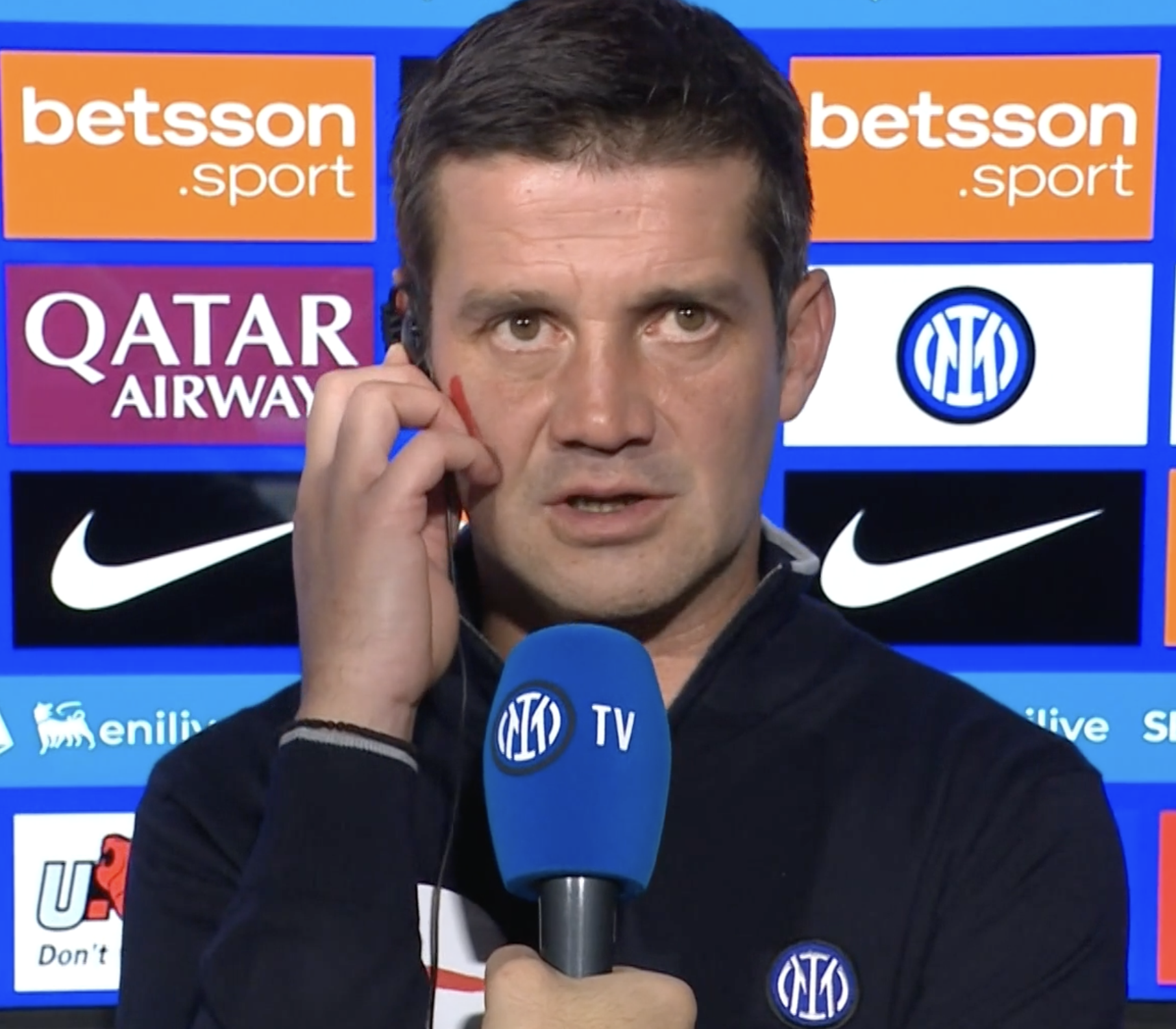 Chivu, elogiat după victoria lui Inter cu AS Roma, 5-2. Rugăciuni pentru Mircea Lucescu