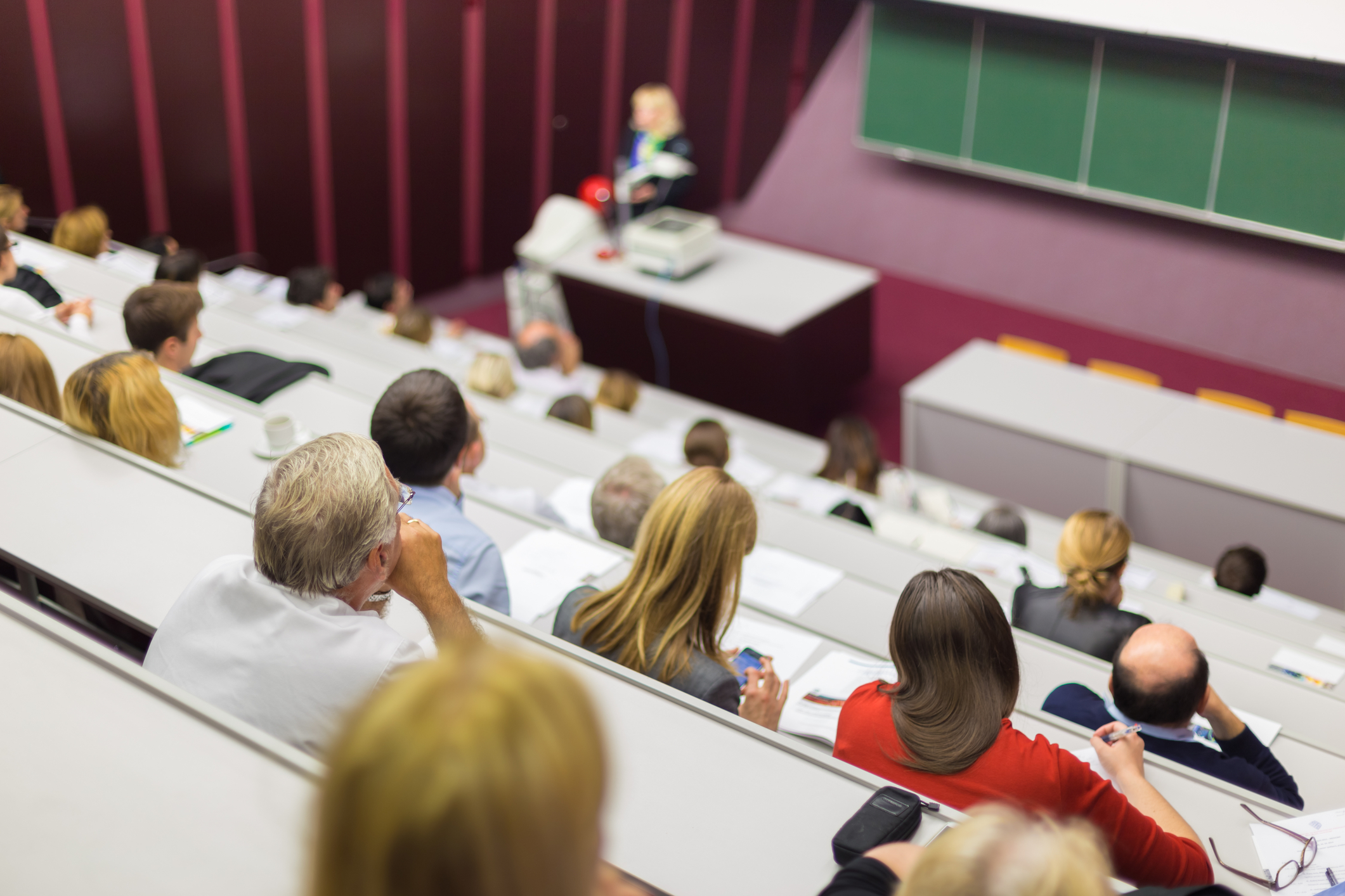 De ce n-are România nicio universitate de top. Problema organizării