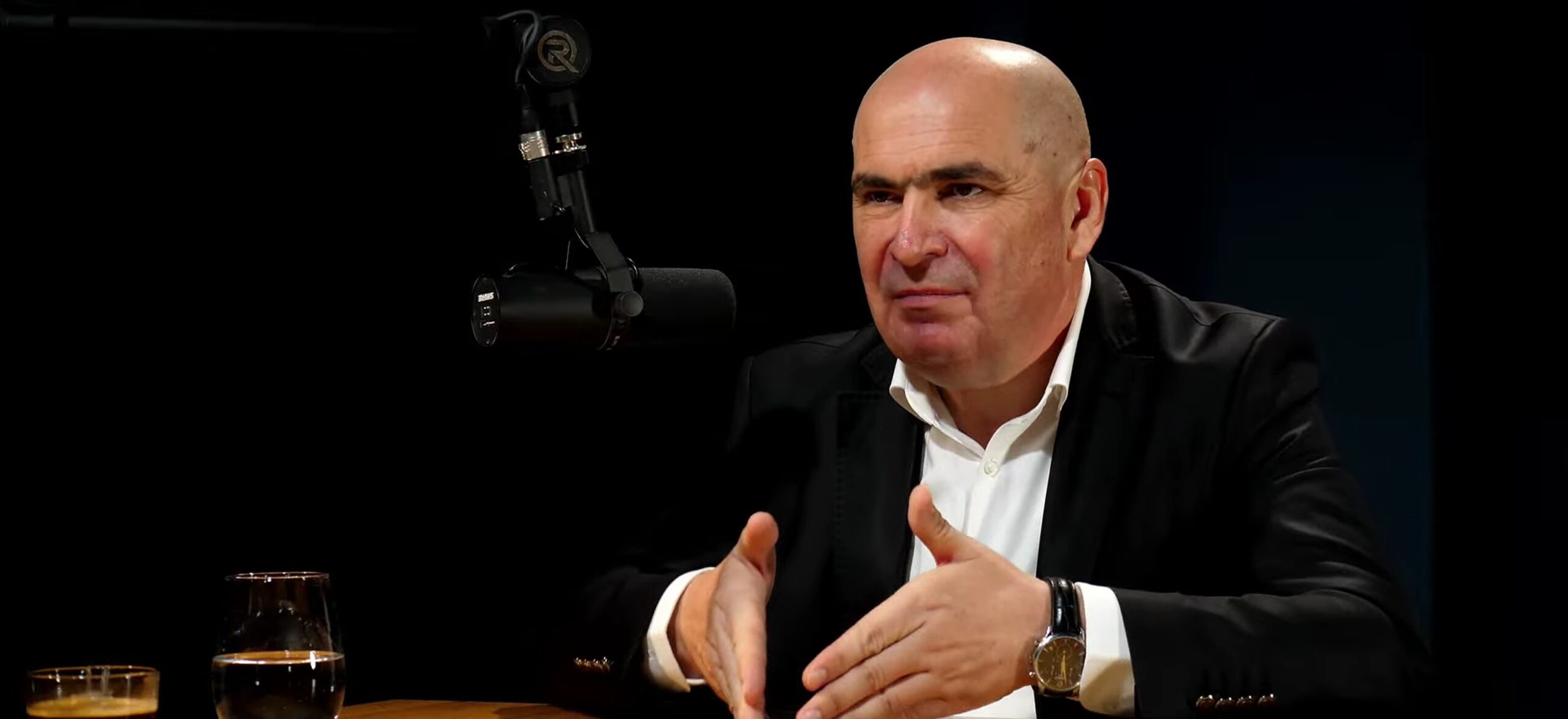 Bolojan, despre poza cu avocata Georgescu: Nu poți controla aceste lucruri