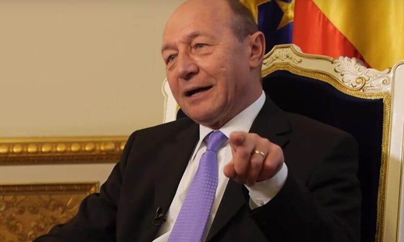 Traian Băsescu respinge scenariul unui premier tehnocrat și mizează pe PSD pentru formarea unei majorități stabile