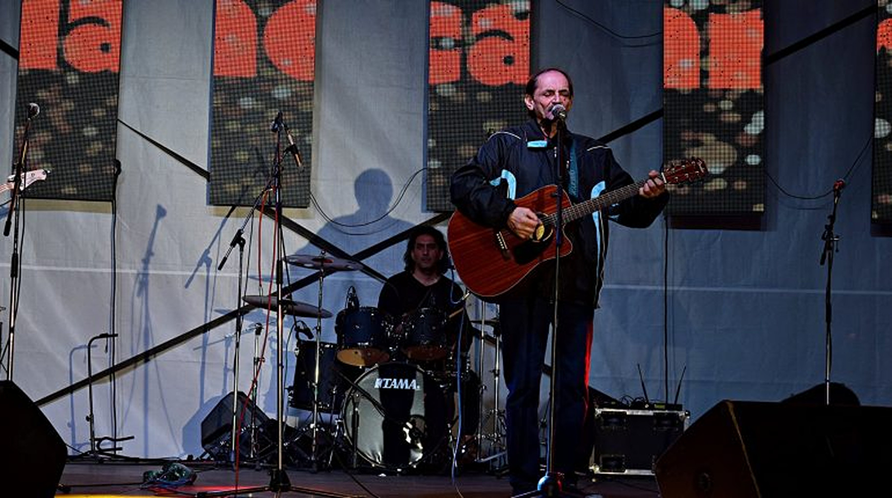 Valentin Moldovan, voce emblematică a Cenaclului Flacăra, a încetat din viață la 67 de ani