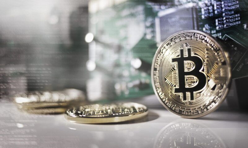 Bitcoin a luat piața prin surprindere. Un nou record, așteptat de investitori