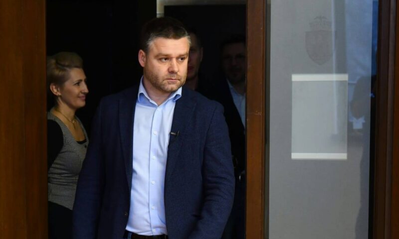 Ciprian Ciucu acuză PSD că evită asumarea guvernării: „Cei care au dărâmat guvernul să vină cu soluţia”