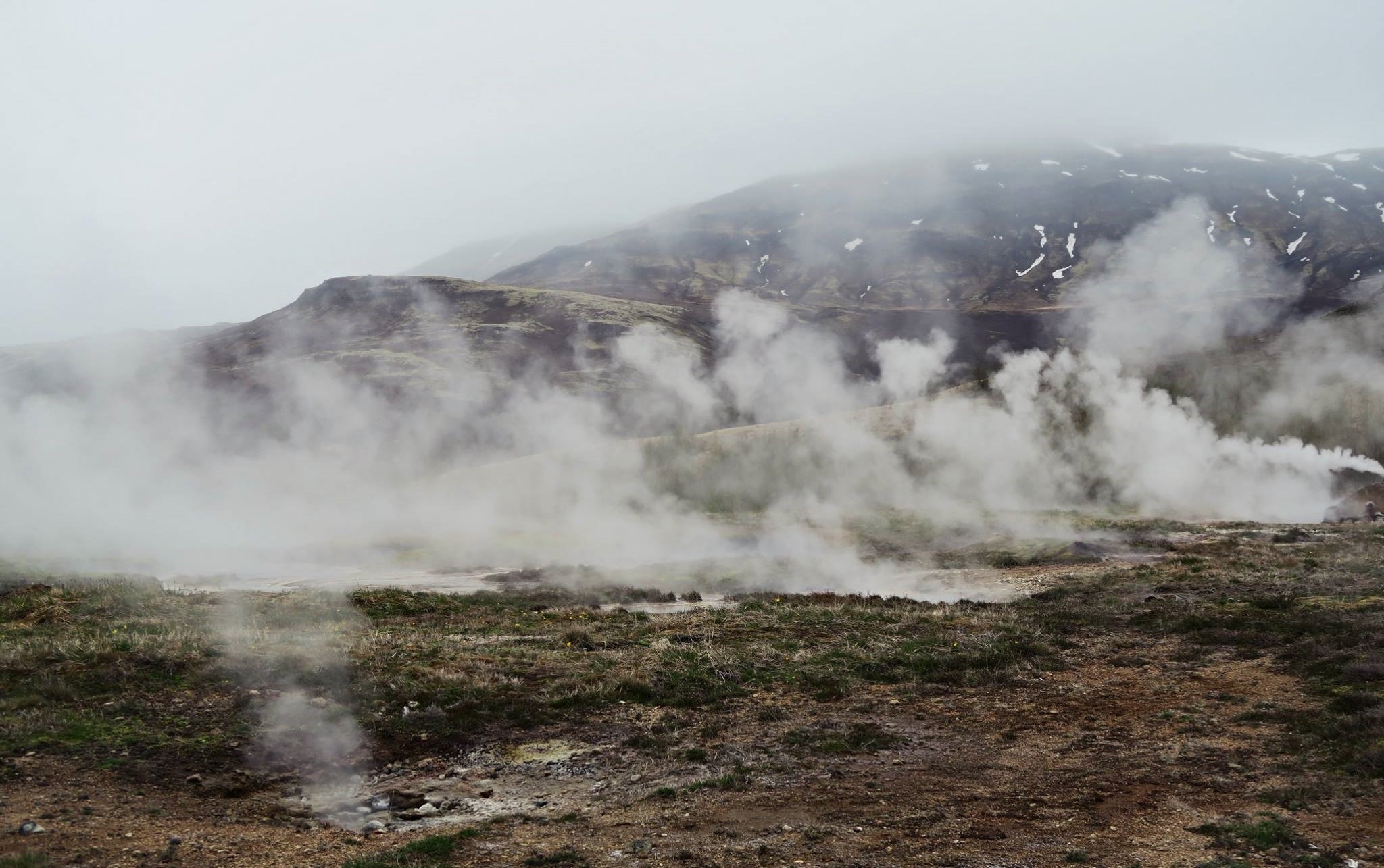 De ce zona Haukadalur rămâne unul dintre cele mai vizitate locuri din Islanda iarna