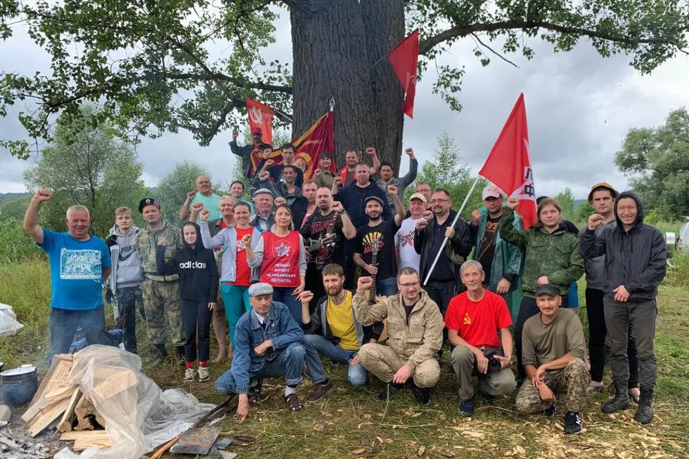 Ani grei de închisoare pentru un grup de neo-marxişti din Rusia. Au vrut să instaleze un „regim comunist”