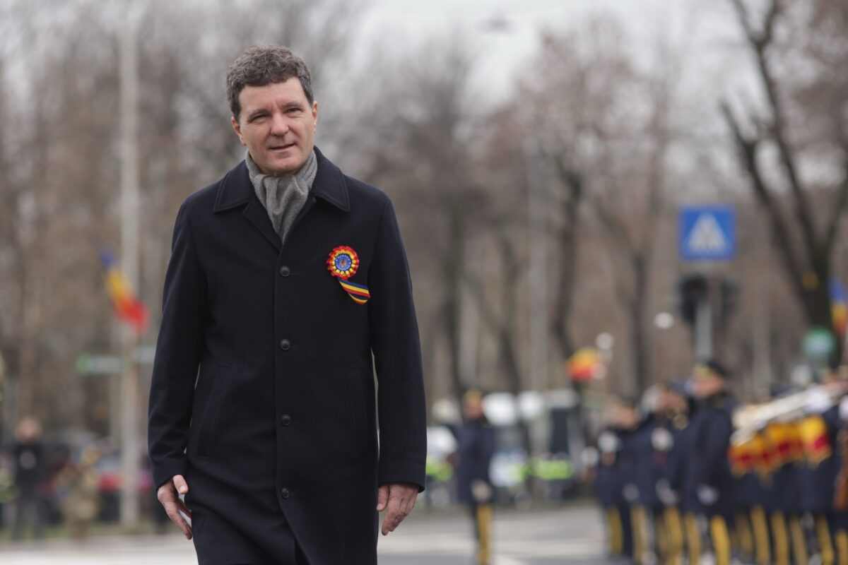 Divizia veteranului decorat de Nicușor Dan, în lumina documentelor Elie Wiesel: realitățile dureroase ale frontului de Est