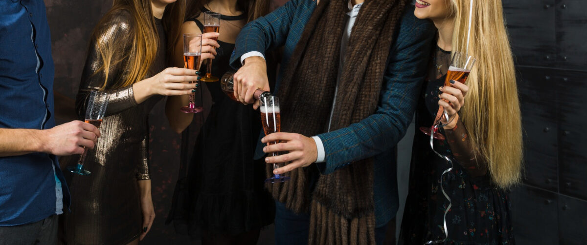 Petrecere de Moș Crăciun la Ministerul Muncii. Invitații achită nota de plată