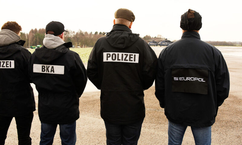 Cel puțin zece dispozitive, folosite în atacul asupra centralei din Germania. Unul a explodat