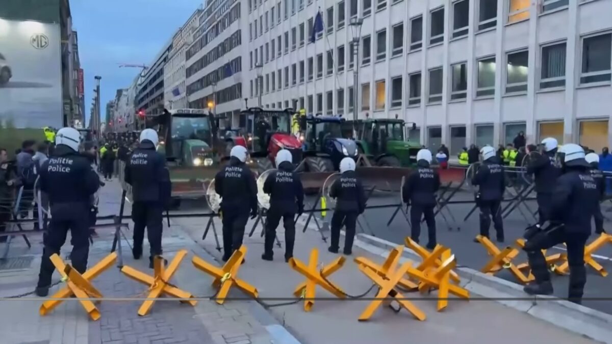 Mesajul miilor de fermieri, transmis de la Bruxelles, când liderii UE decideau soarta Mercosur