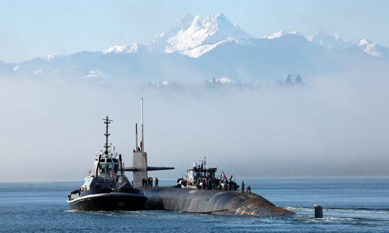 Rusia își modernizează flota nucleară în nordul Europei. Decizia Comandamentului NATO