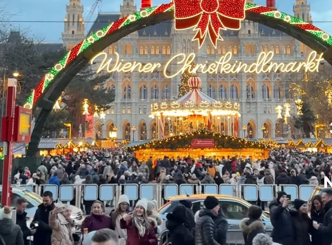 Cât te costă o escapadă la Târgul de Crăciun din Viena. Două nopți de cazare pot ajunge la 13.000 de lei