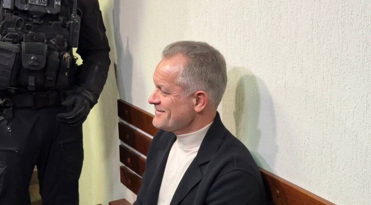 Arestul preventiv al lui Vladimir Plahotniuc, prelungit din nou. Dosarele se acumulează, iar procesul rămâne sub presiune