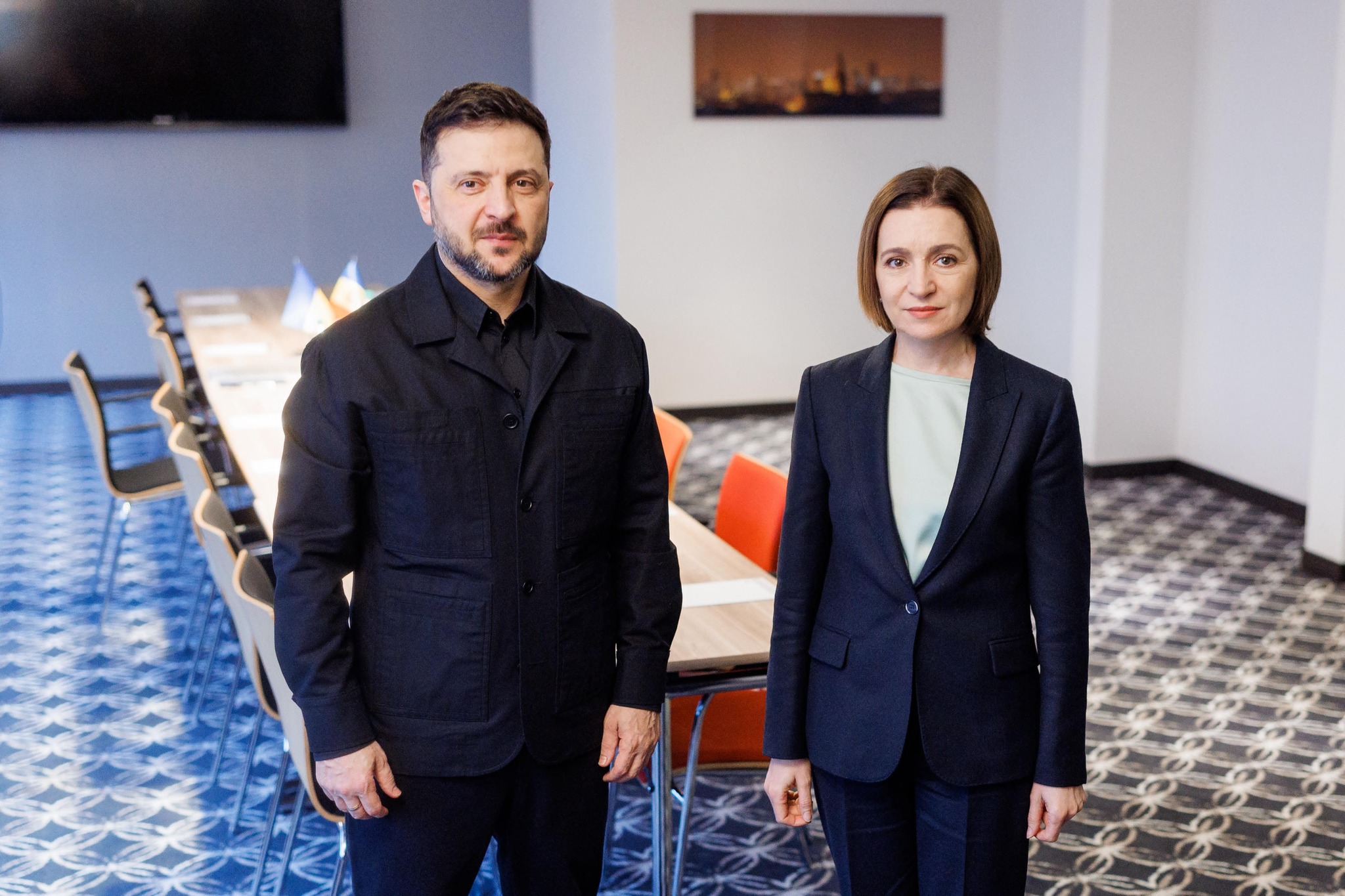 Maia Sandu, întrevedere cu Volodimir Zelenski la Haga. Securitatea regională, pacea în Ucraina și integrarea europeană, în prim-plan