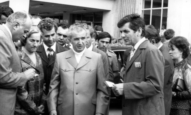 Paradoxul politicii lui Ceaușescu față de Moscova. Cum a ajuns România dependentă economic de Uniunea Sovietică