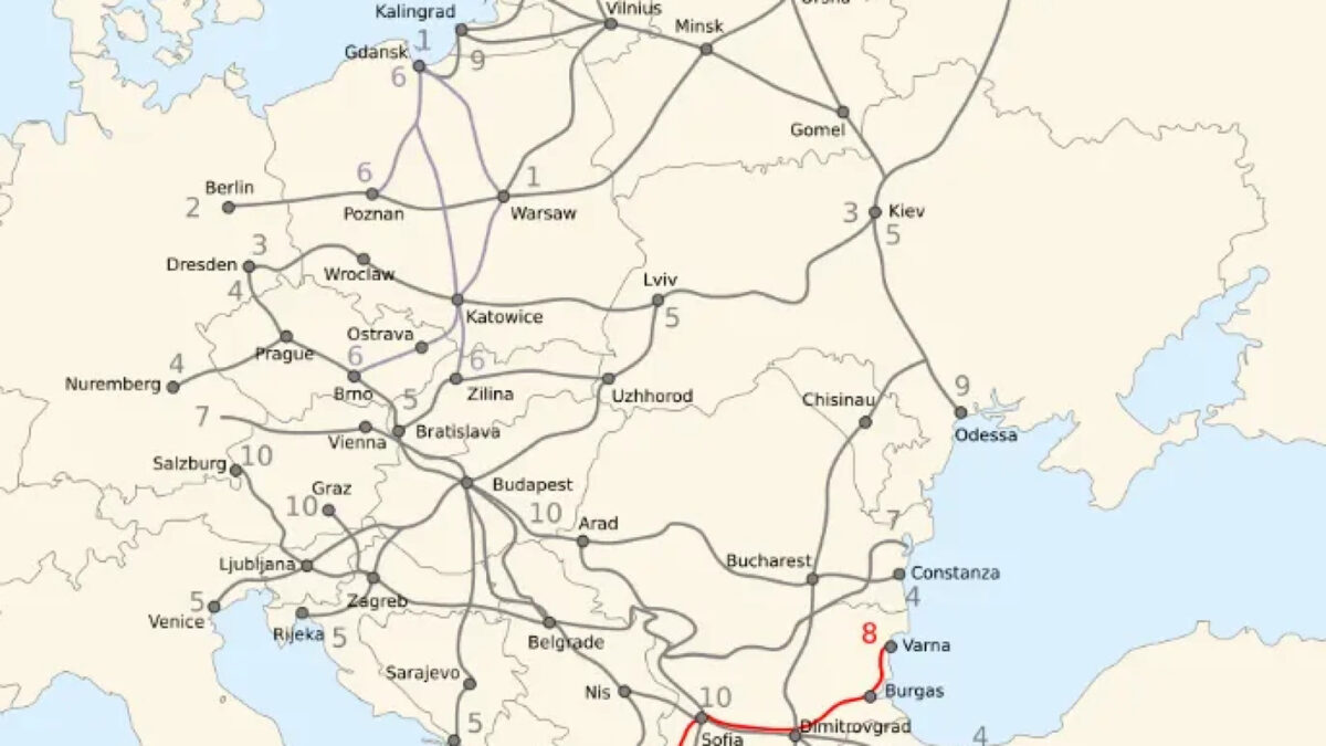 România intră pe noua axă strategică a Europei. Coridorul care unește două mări și trei țări