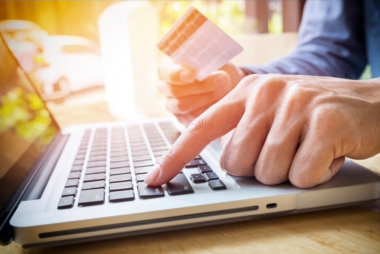 Ratele la credite ar putea crește cu 50% după intrarea în recesiune tehnică, susține Gheorghe Piperea