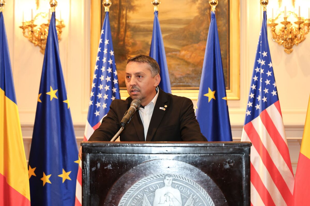 Motivul demisiei, explicat de Daniel David. Momentul ales și semnificația datei de 12 decembrie