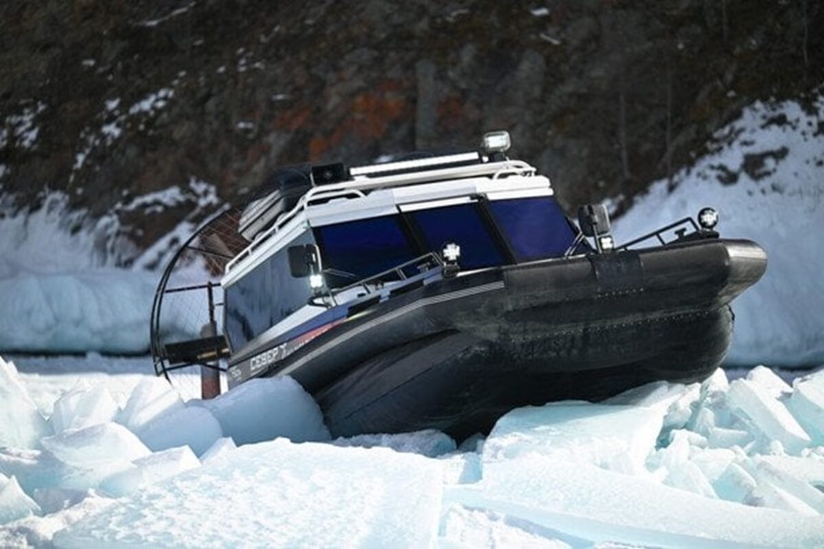 Fostul lider al grupării criminale Solnețevskaia, mort în timp ce era pe un iaht cu o rudă a lui Putin