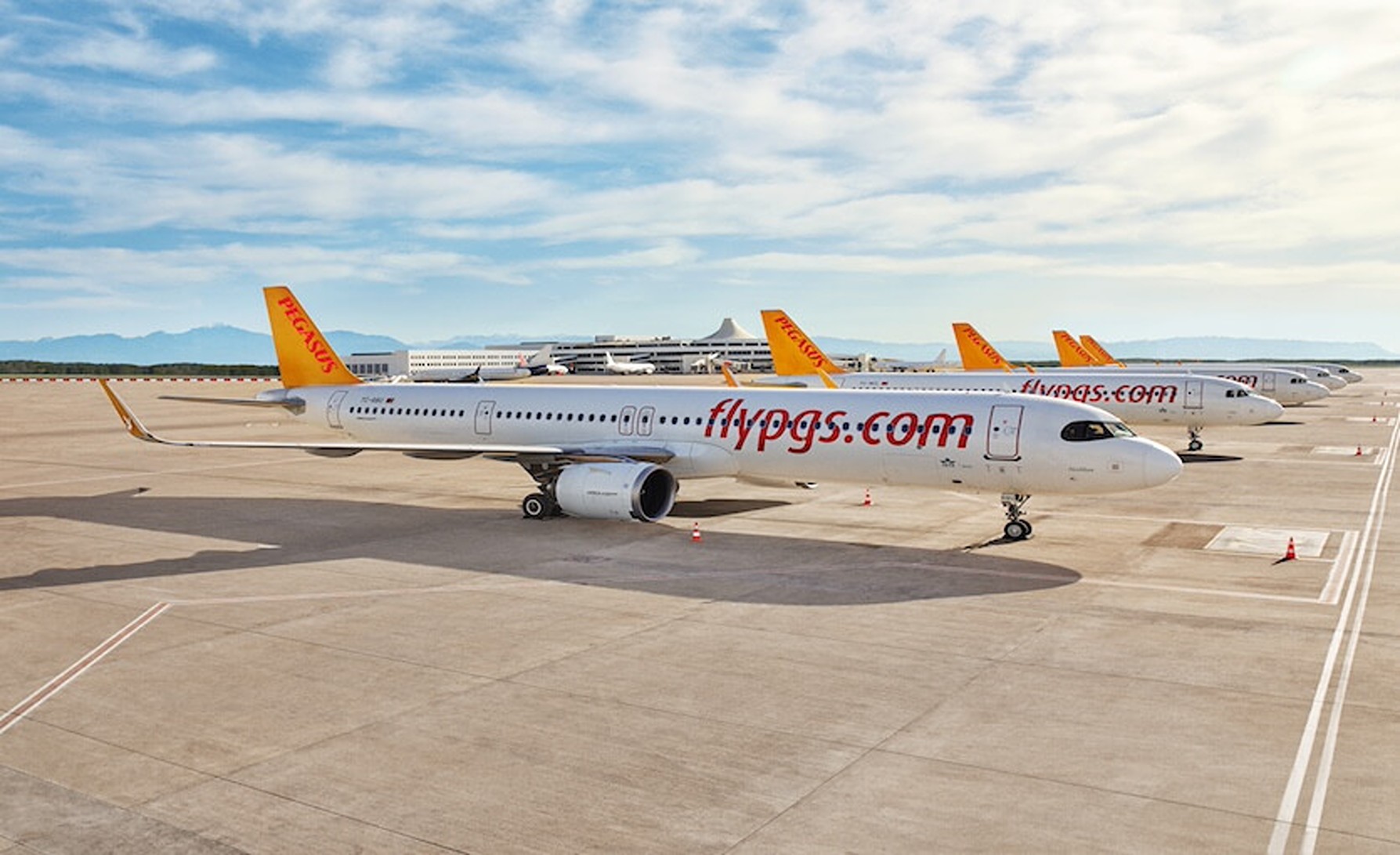 Pegasus Airlines a cumpărat Czech Airlines şi Smartwings. Tranzacția de 154 milioane de euro include și datoriile companiilor