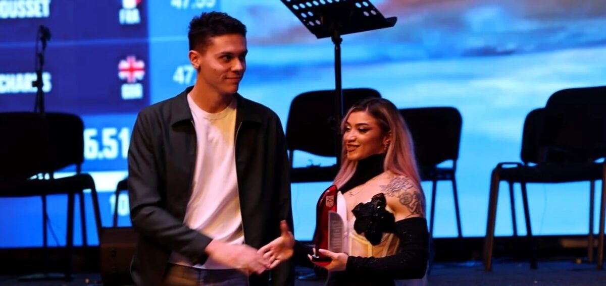 David Popovici, marele star al Galei Sportului Dinamovist. Alături de el a fost halterofila Mihaela Cambei