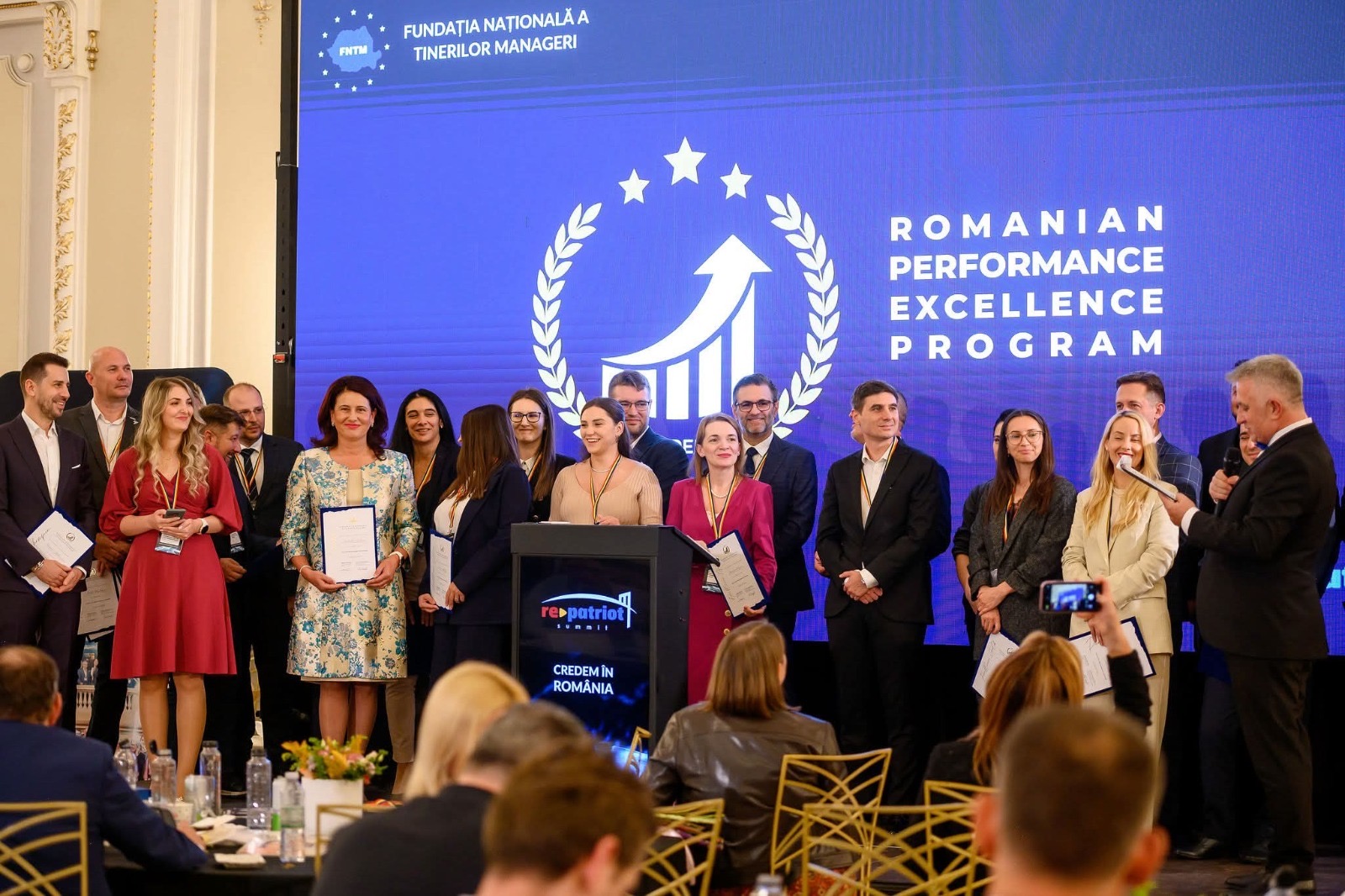 Exclusiv. O nouă generație de lideri pentru sectorul public și privat. Se deschid înscrierile la RPEP