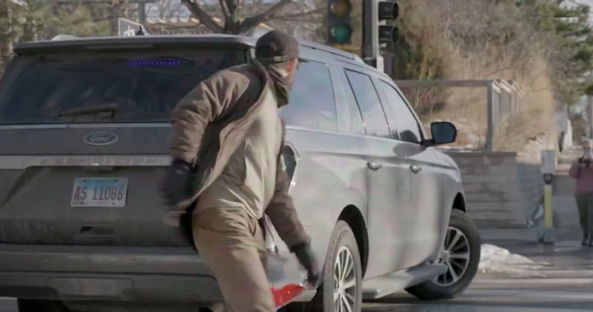 Cine era, de fapt, Alex Pretti, bărbatul împușcat în Minnesota. A atacat mașina agenților federali și i-a scuipat