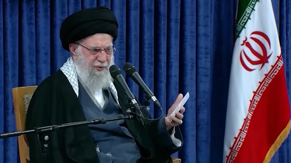 Regimul din Iran „se teme” să-l îngroape pe fostul lider suprem, Ali Khamenei, spune un expert