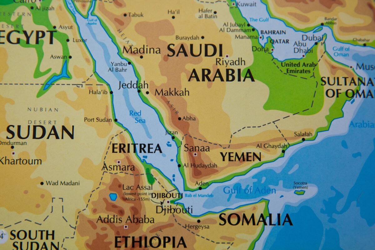 Ucraina devine un jucător important pe piața de armament. Ce presupune acordul semnat cu Arabia Saudită